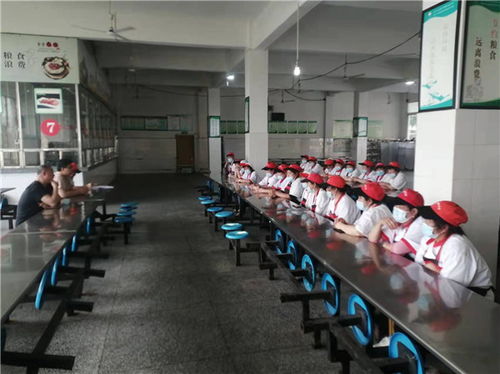 武胜万善职中开展校园食品安全与防疫专题培训 助力体育单招培养